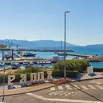 Helles Nur 100 Meter Zum Mit Meerblick, Parkplatz, Bbq Apartament