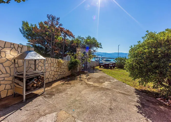 Helles Nur 100 Meter Zum Mit Meerblick, Parkplatz, Bbq 아파트 *